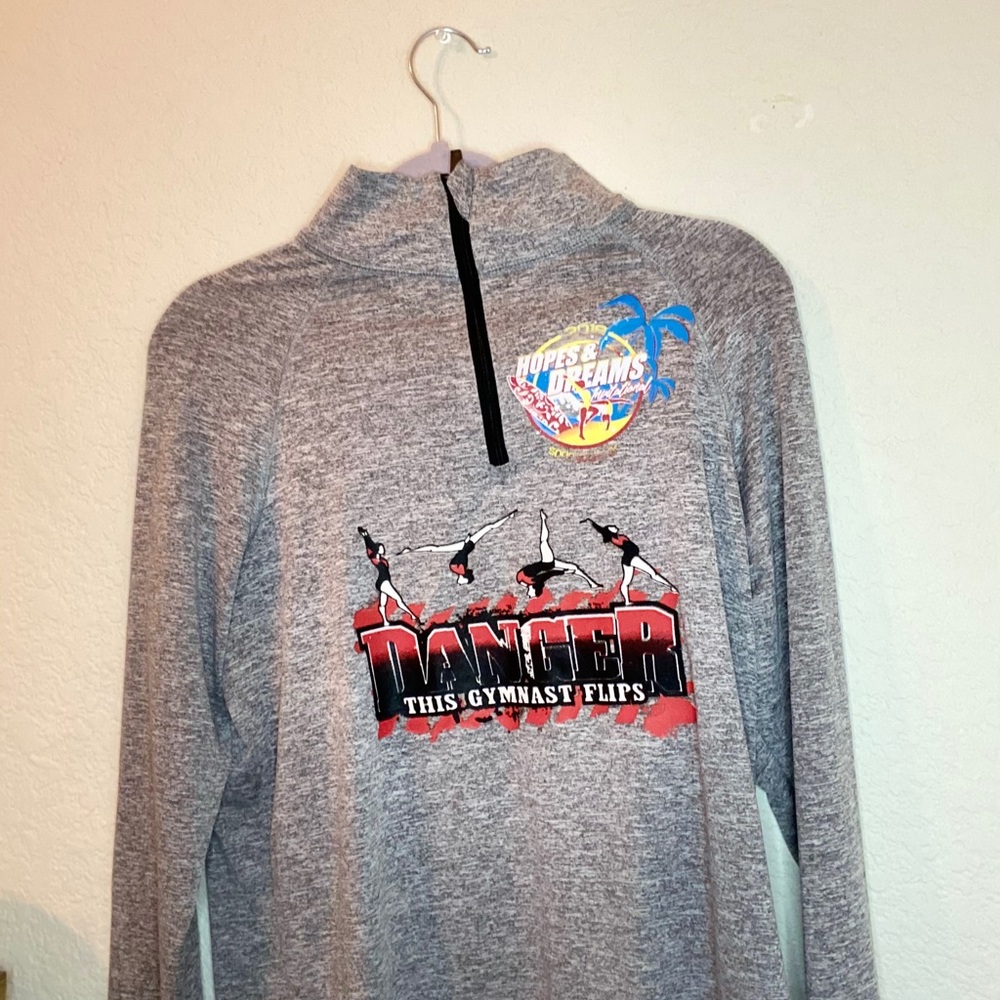 Grey pullover